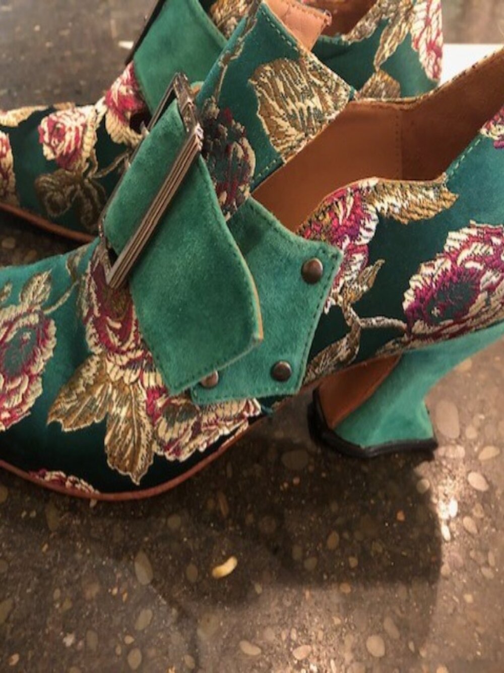 Fluevog Green Brocade Statement shoes Size 8.5 - Picture 3 of 3
